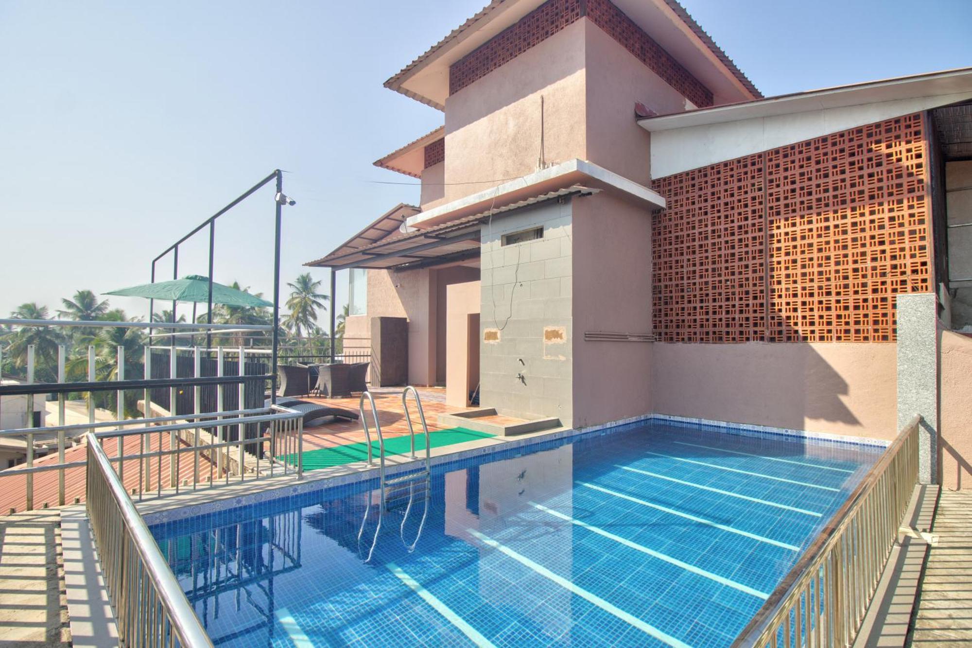 Sea Sapphire ,calangute 3*